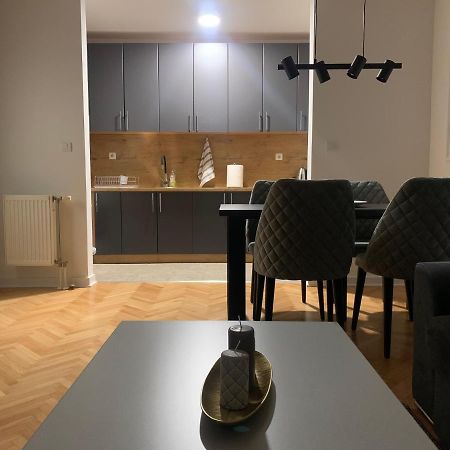 Apartman Geneva Bijeljina Esterno foto